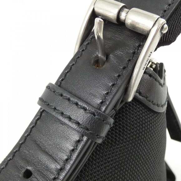 GUCCI Authentic Black Shoulder Bag - Picture 6 of 8